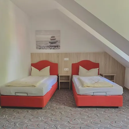 Garni Brugger Hotell 3*