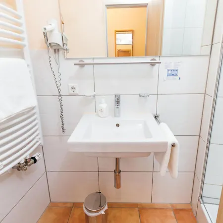 Hotell Garni Brugger 3*