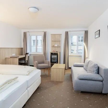 Garni Brugger Hotell 3*